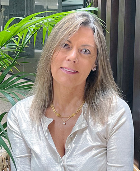 Drª. Maria Júlia Caramujo